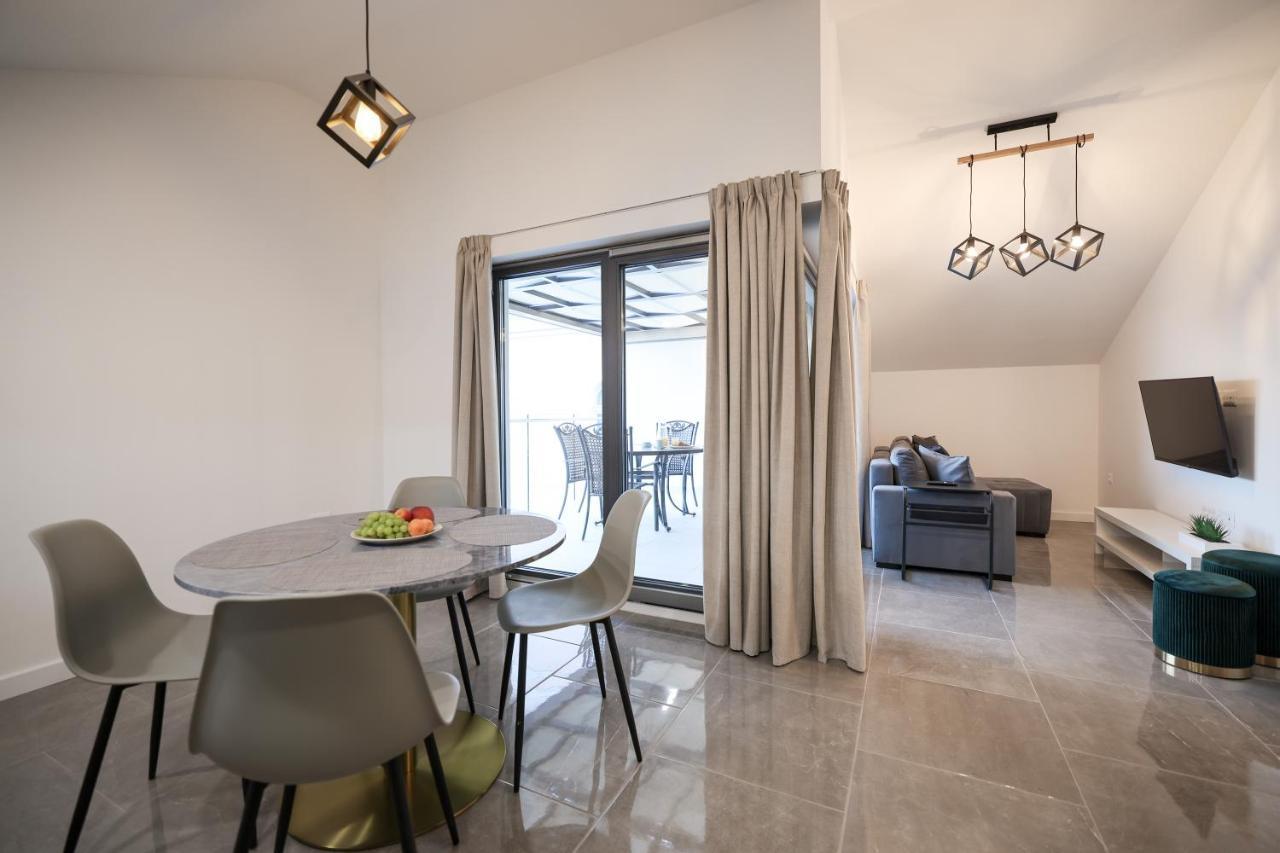 Marilla Apartments زادار المظهر الخارجي الصورة